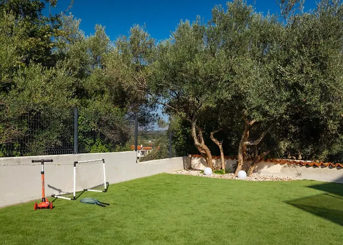 Modern Ava With Outdoor Pool In Tar Willa Tar-Vabriga