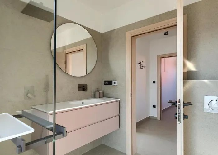 Modern Ava With Outdoor Pool In Tar Villa Tar-Vabriga